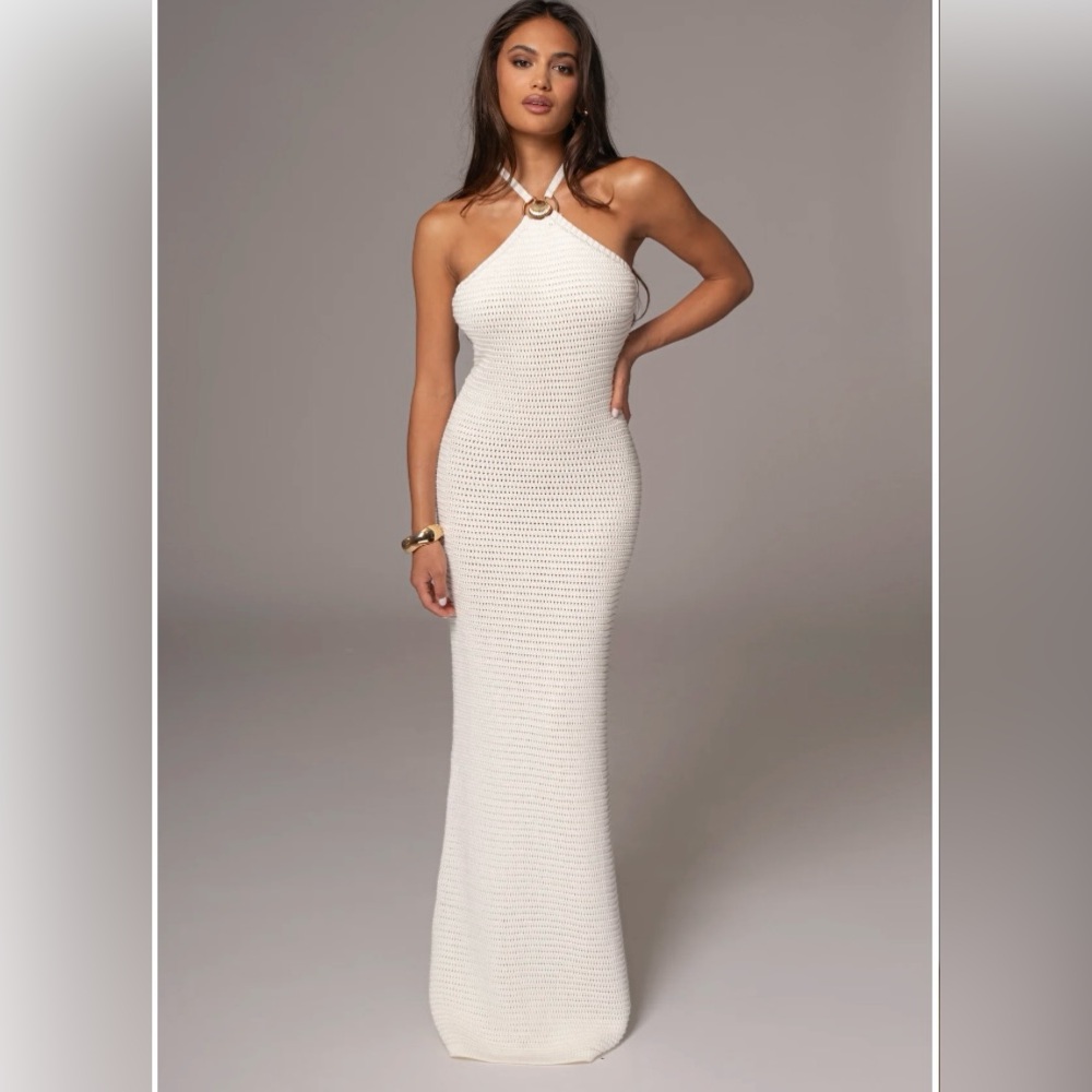 Elegant White Halter Neck Dress